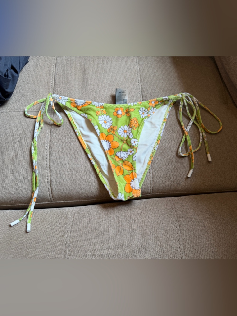 Triangl green floral bikini bottoms Womens Size Medium